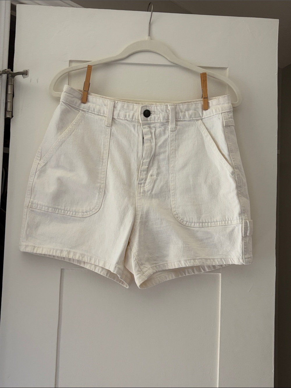 Universal Thread White Utility Jean Shorts